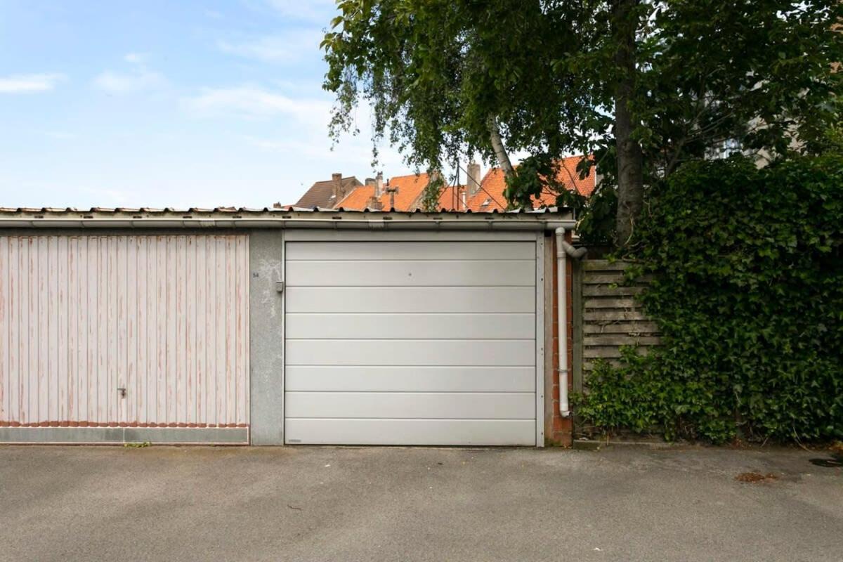 Eighties Modernist Design House With Garden Near The Beach Ostende Kültér fotó